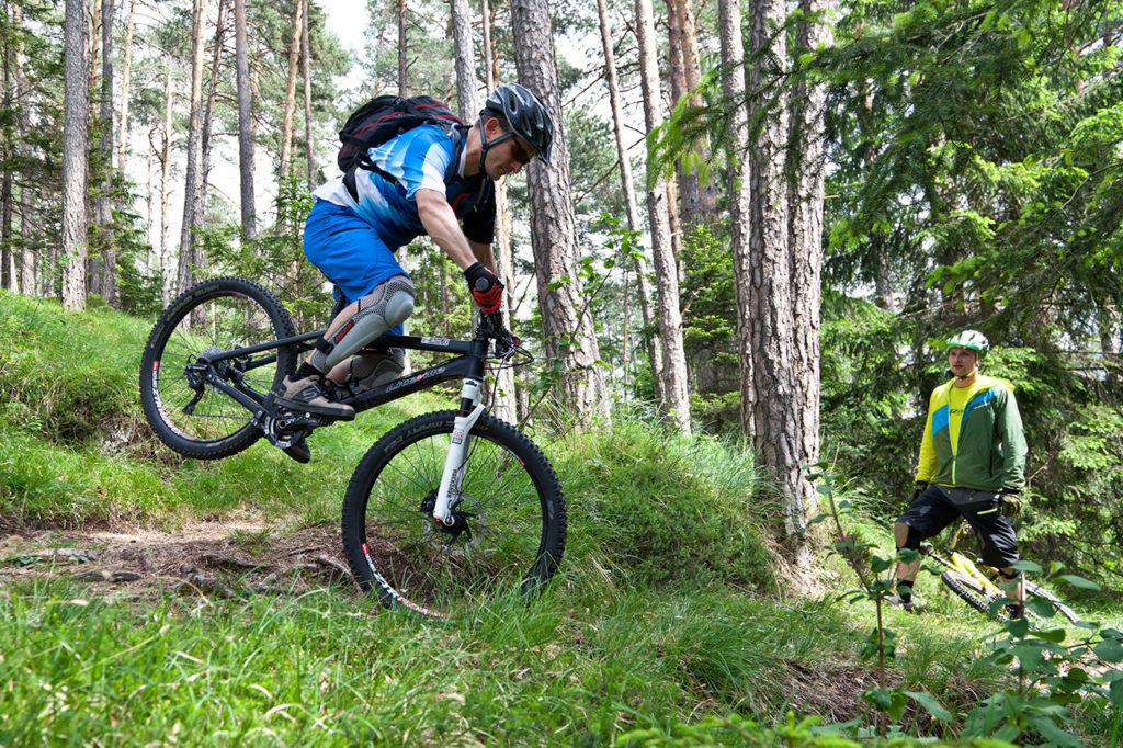 Mythos-Spitzkehre-MTB-fahrtechnikkurse-radstube Spitzkehren